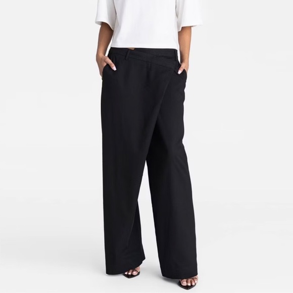 KAHLANA Women's Black Wide-Leg Pants - Picture 3 of 3